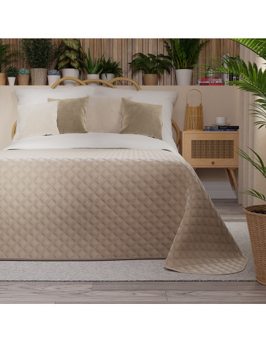 VELVI Narzuta dekoracyjna, rozmiar 170x210cm, kolor 015 ciemny kremowy VELVI0