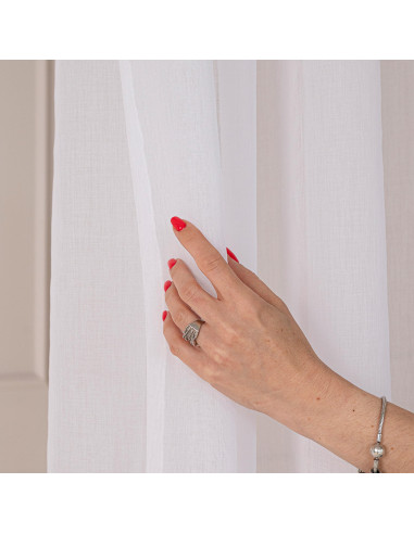 ETAMINA Firana gotowa na srebrnych przelotkach, szerokość 140 x wysokość 230cm, kolor 001 biały ETAMIN