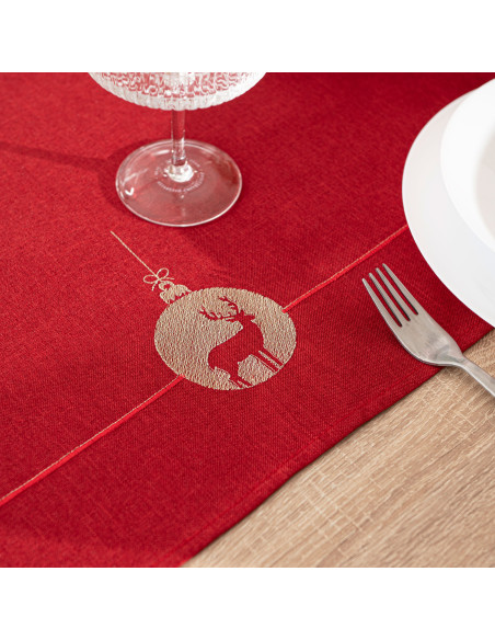BŁYSZCZĄCY RENIFER Bieżnik z haftem, szerokość 40cm x wysokość 140cm, kolor 003 czerwony 295157